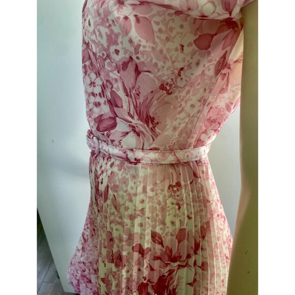 Pink Floral Dress, Size M/L, Belted Midi Pleated Pink Vintage Dress 1970s - Picture 5 of 10